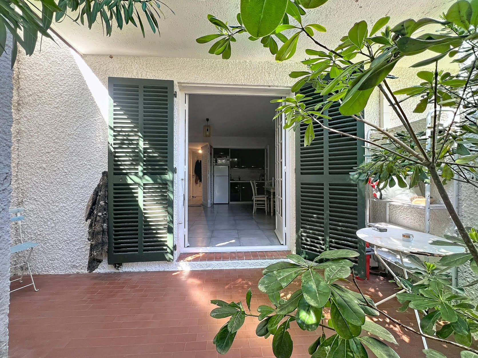 Appartement 1 pièce Cagnes-sur-Mer 33m² — Le Carré d'Azur