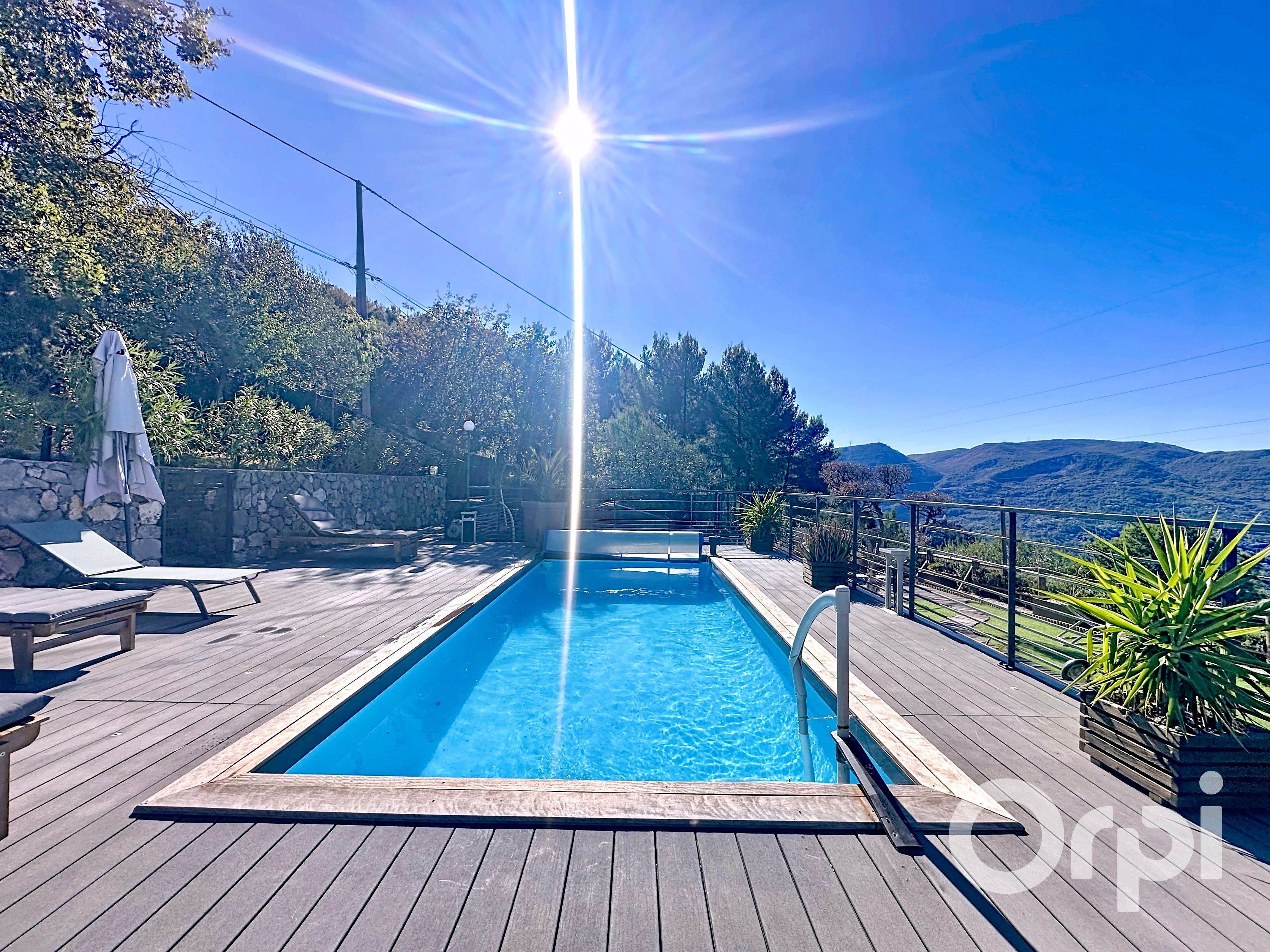 Villa 5 pièces La roquette sur Var 133m² — Le Carré d'Azur