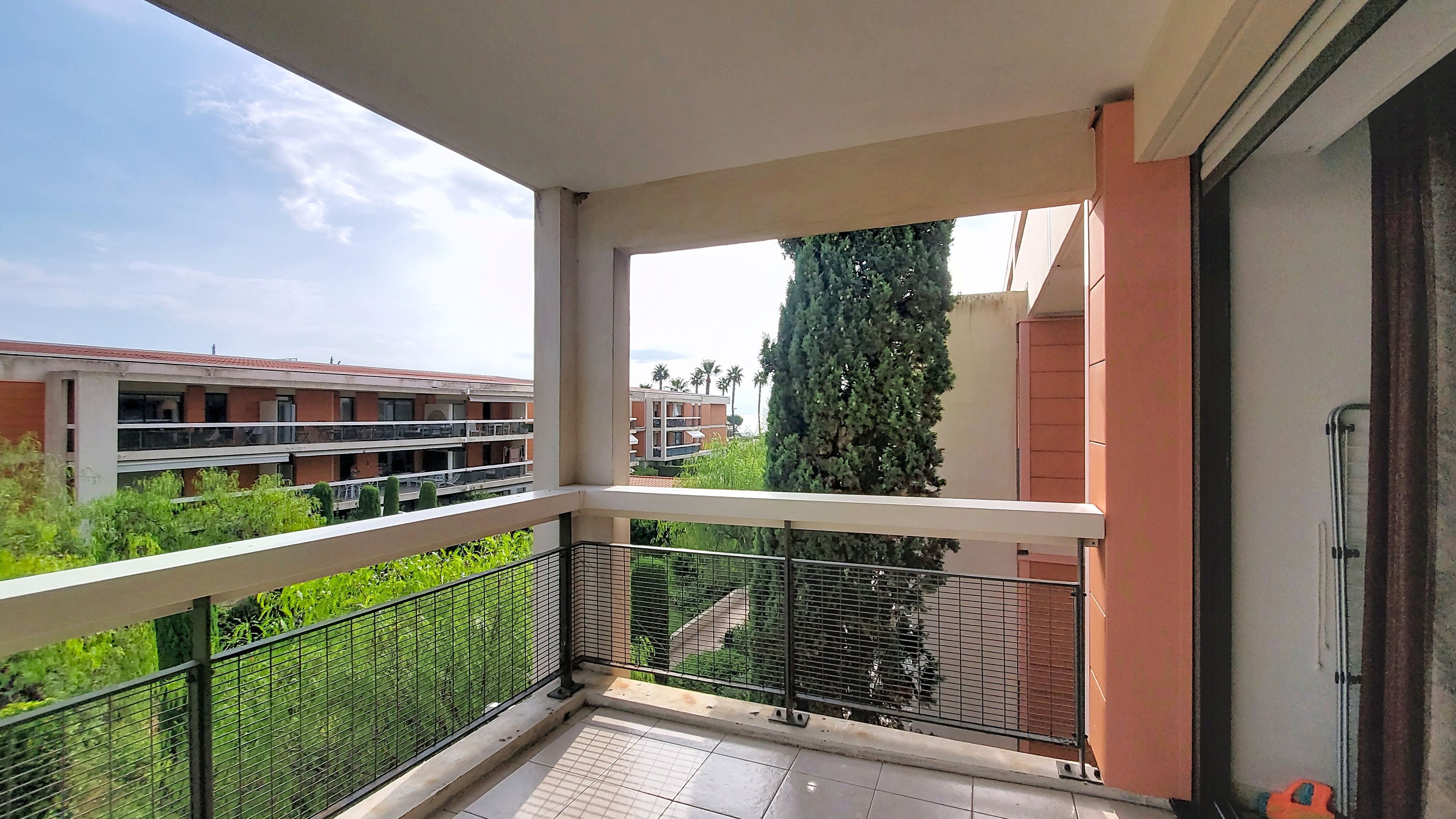 Appartement 2 pièces Villeneuve-Loubet — Le Carré d'Azur