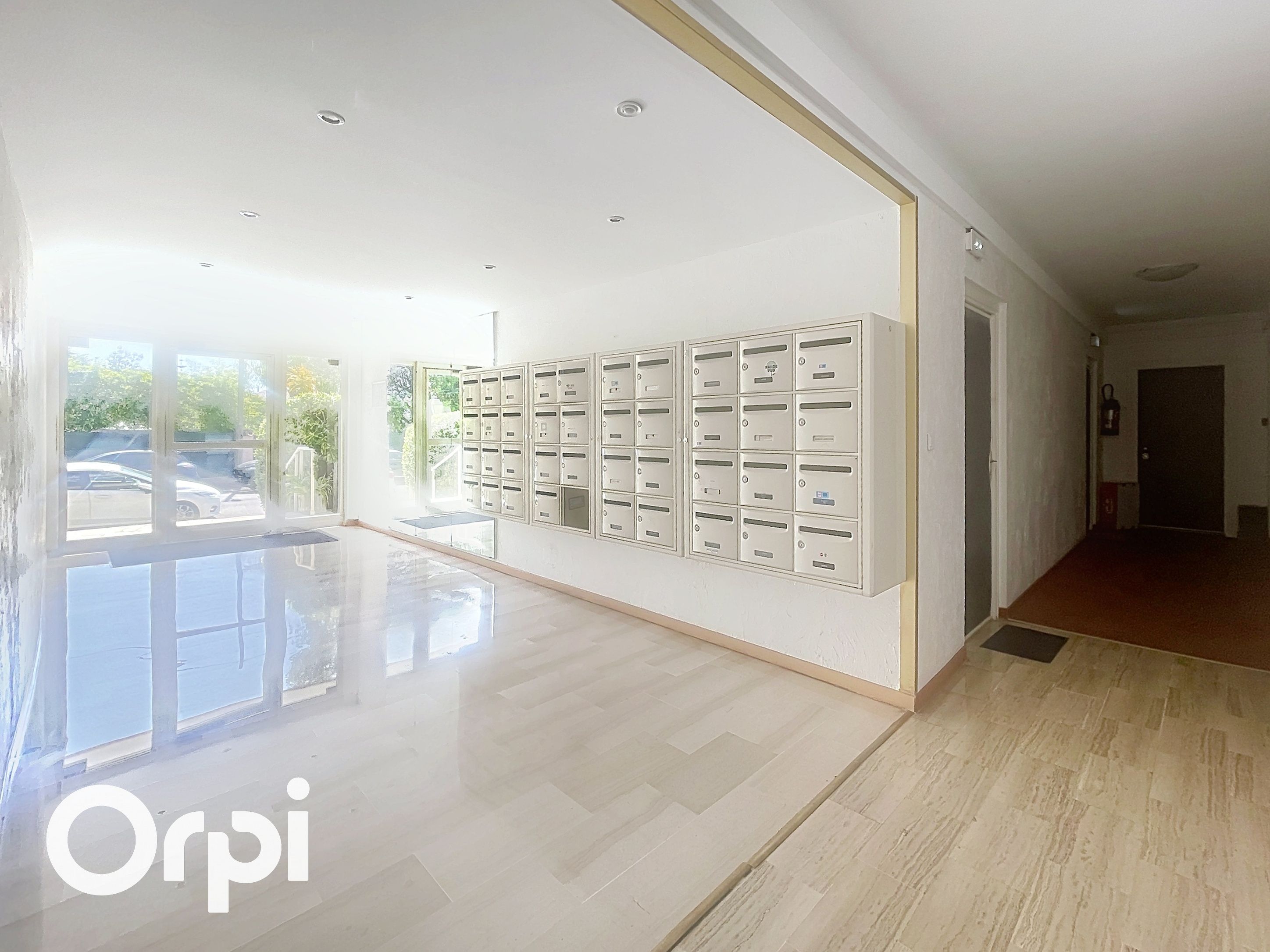 Appartement 2 pièces Villeneuve-Loubet 21.49m² — Le Carré d'Azur