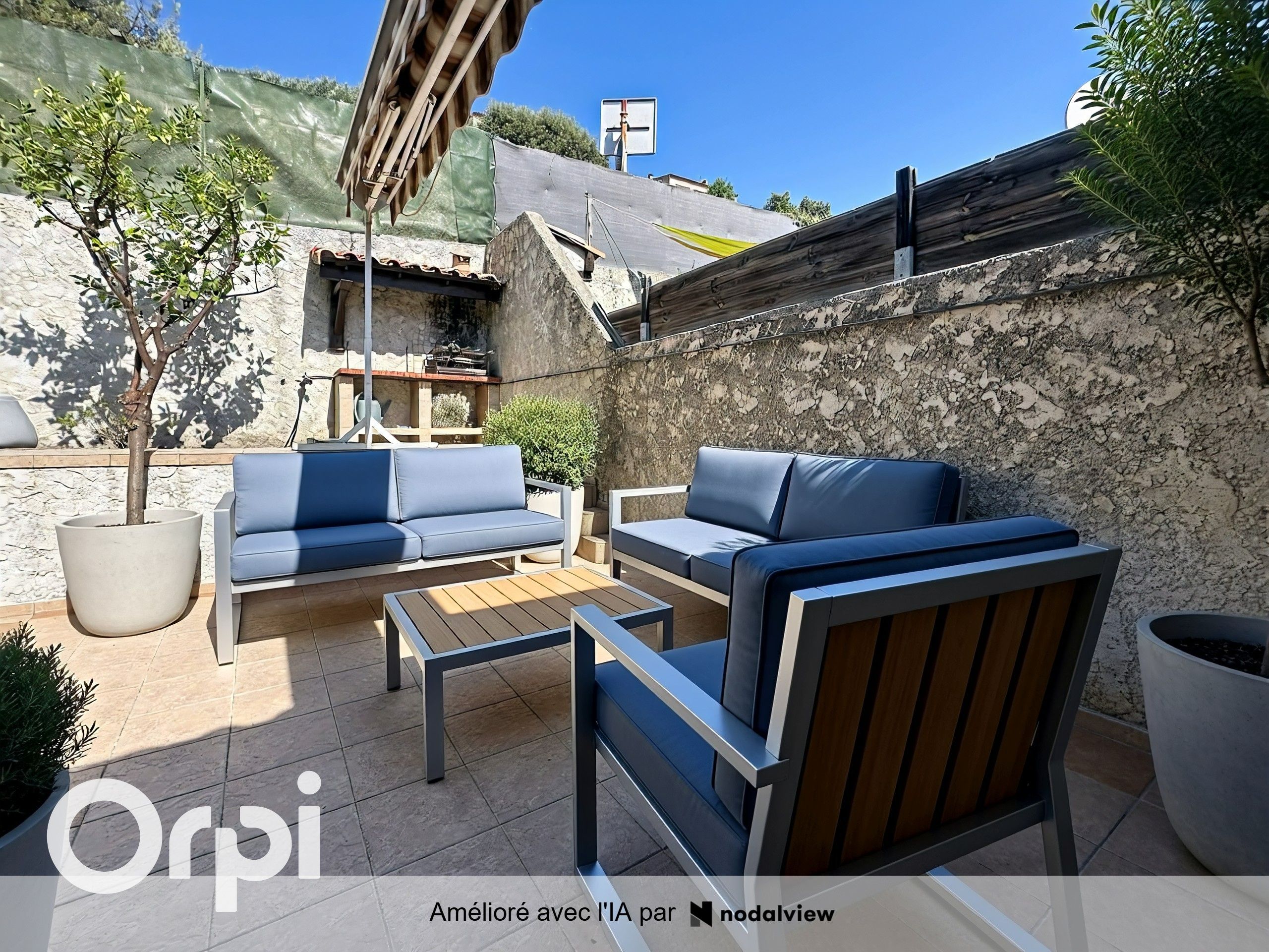 Villa 5 pièces Saint-Laurent-du-Var — Le Carré d'Azur