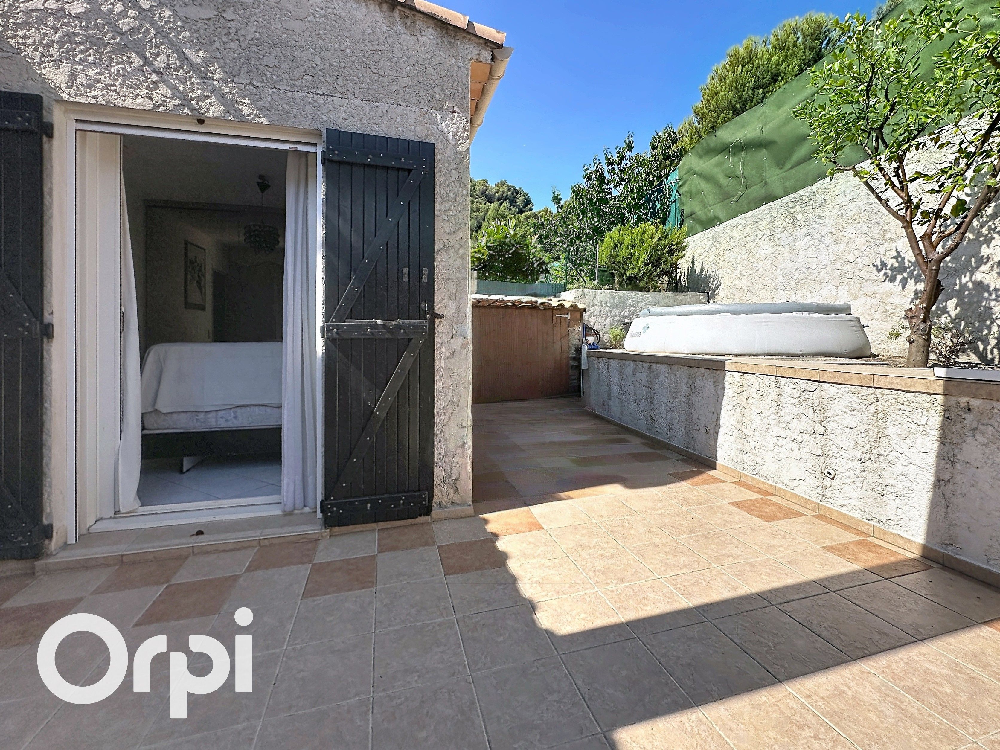 Villa 5 pièces Saint-Laurent-du-Var 118m² — Le Carré d'Azur