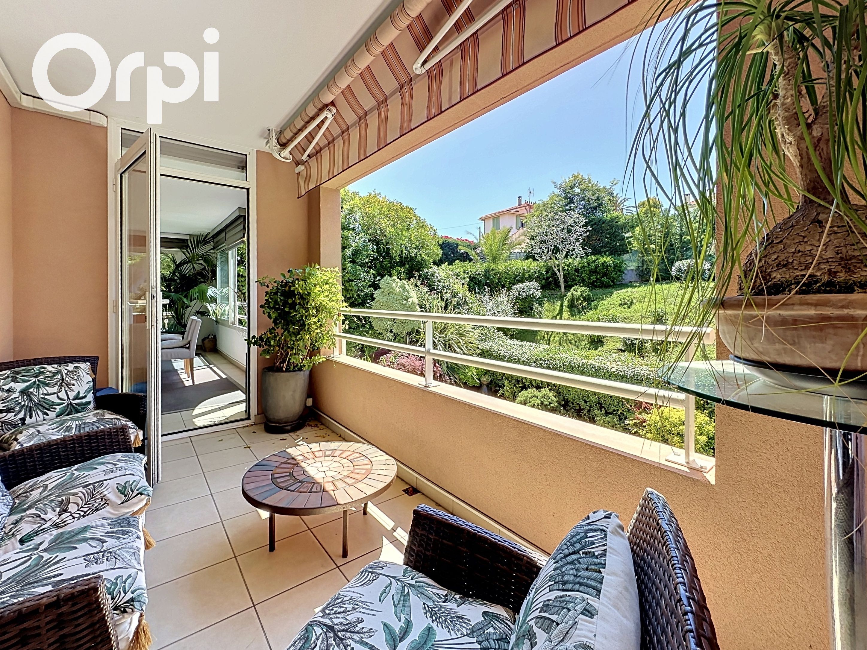 Appartement 5 pièces Antibes 108.25m² — Le Carré d'Azur