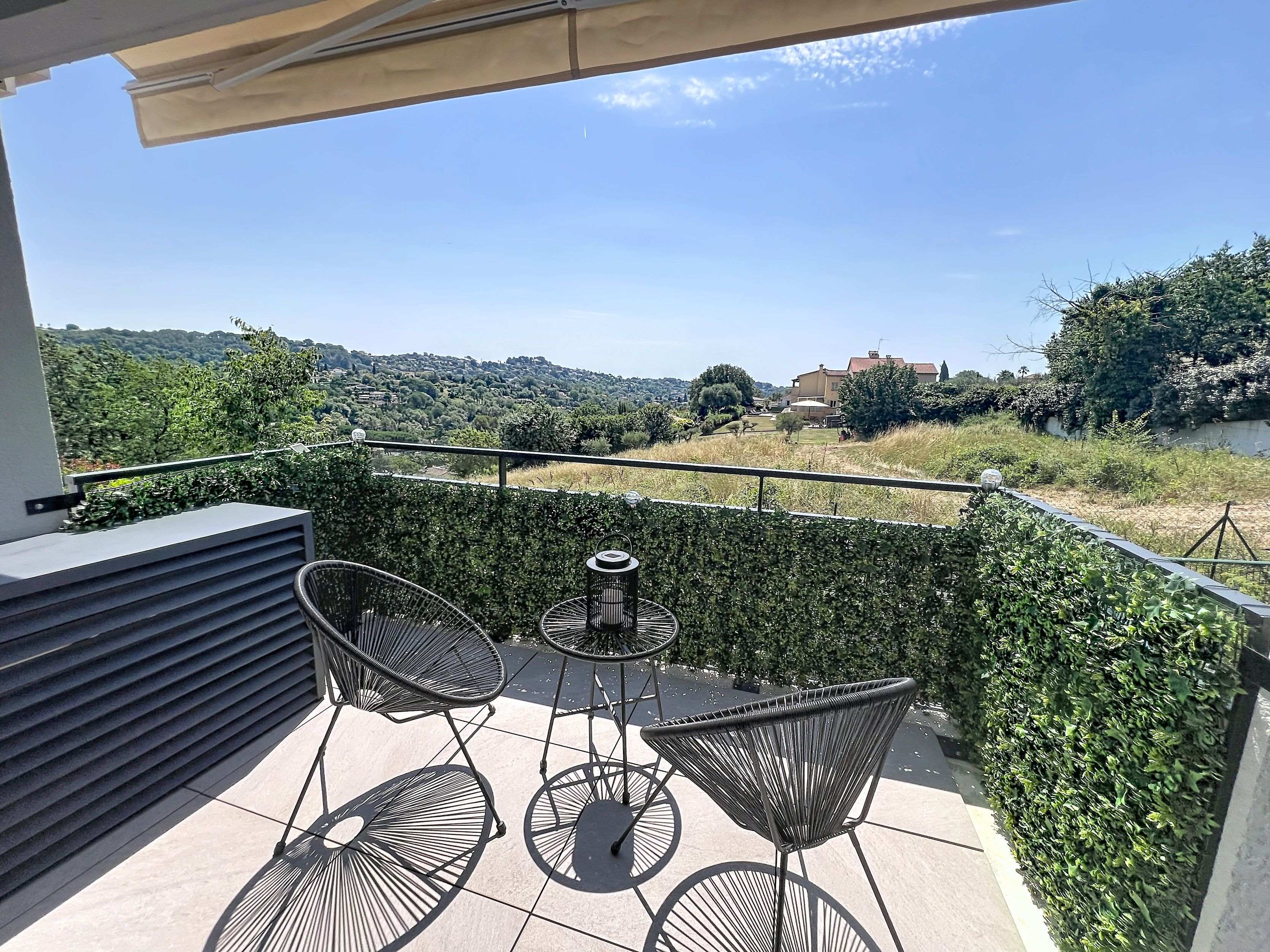 Appartement 4 pièces La Colle-sur-Loup 60.5m² — Le Carré d'Azur