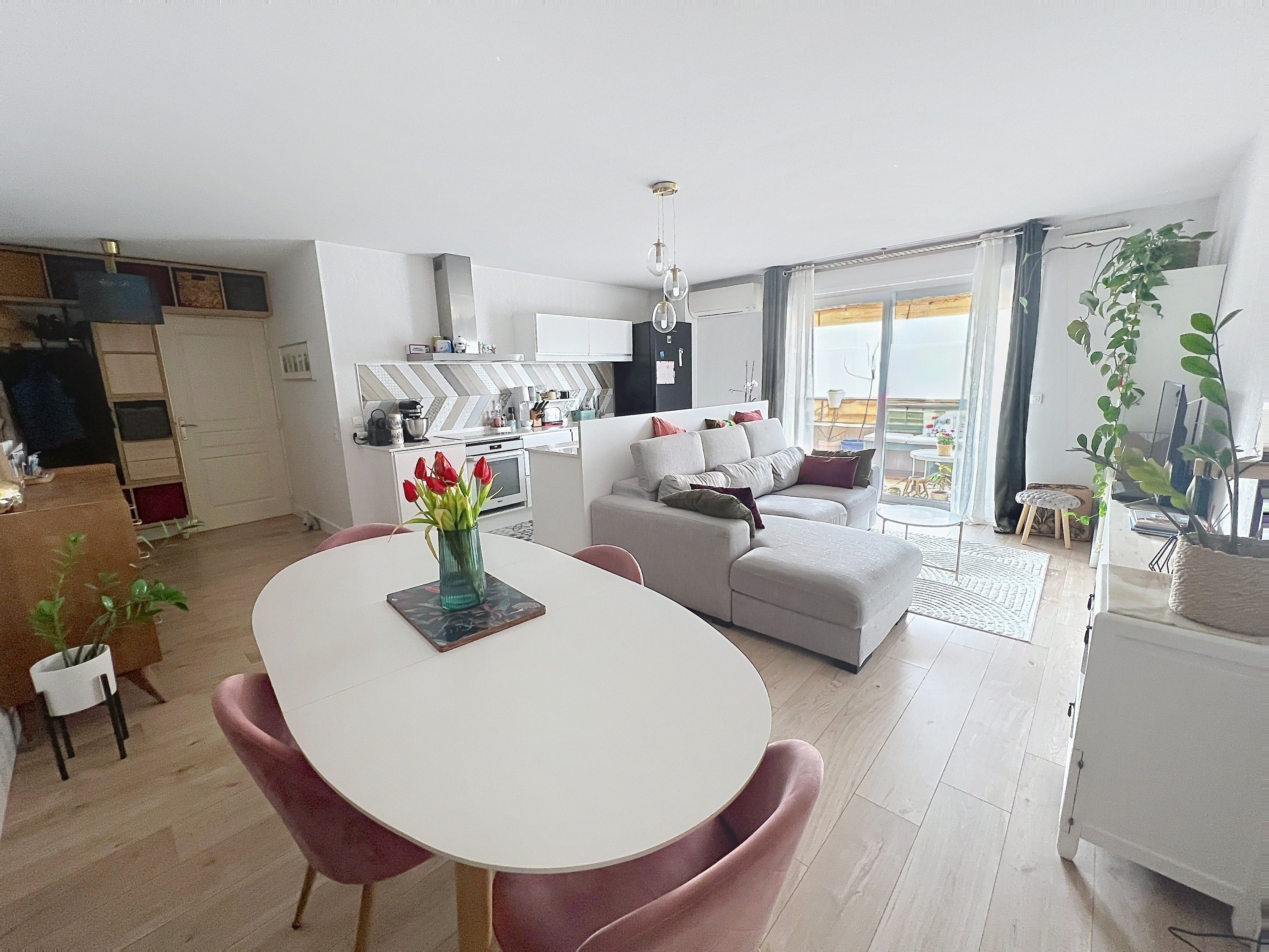 Appartement 5 pièces Villeneuve-Loubet 85.38m² — Le Carré d'Azur