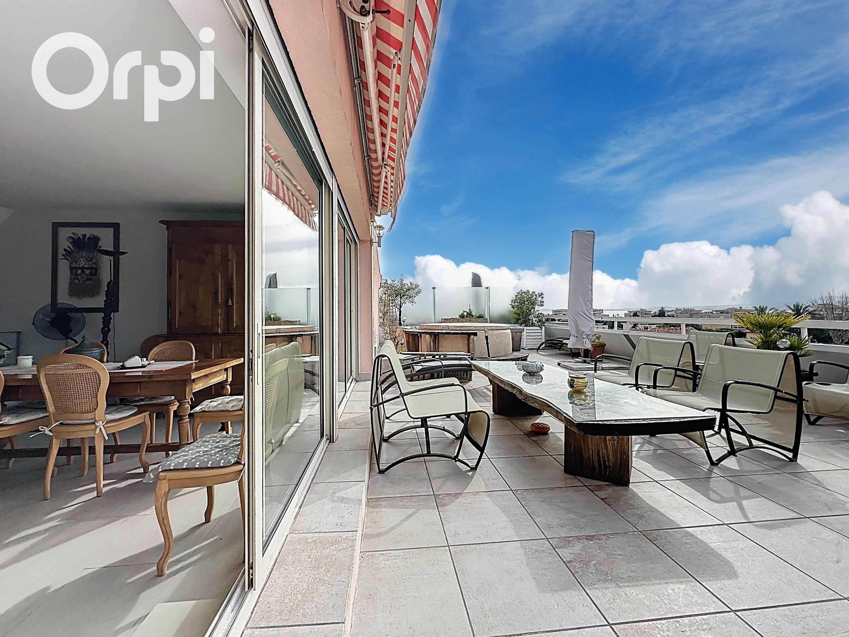 Appartement 5 pièces Cagnes-sur-Mer 138m² — Le Carré d'Azur