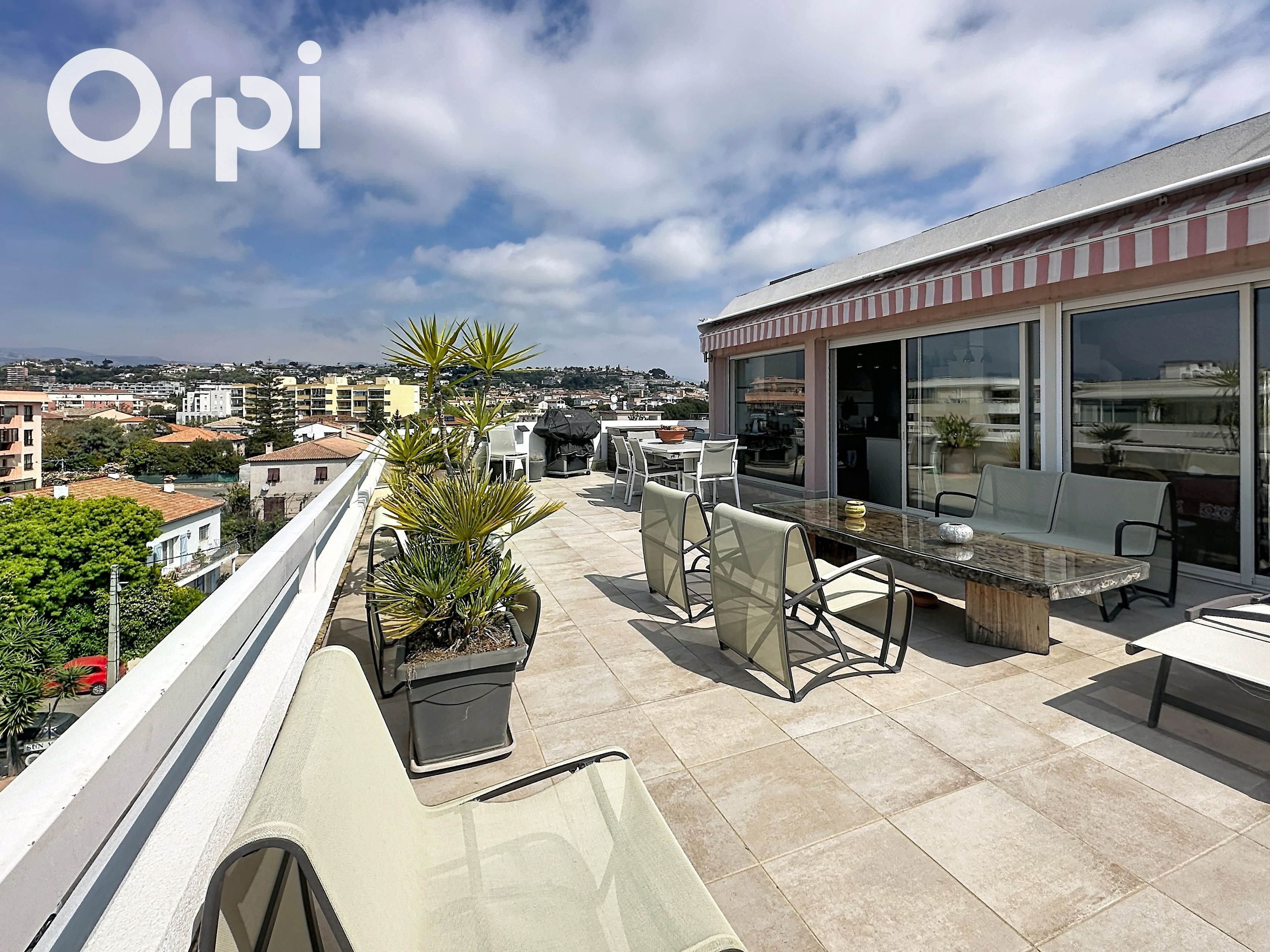 Appartement 5 pièces Cagnes-sur-Mer
