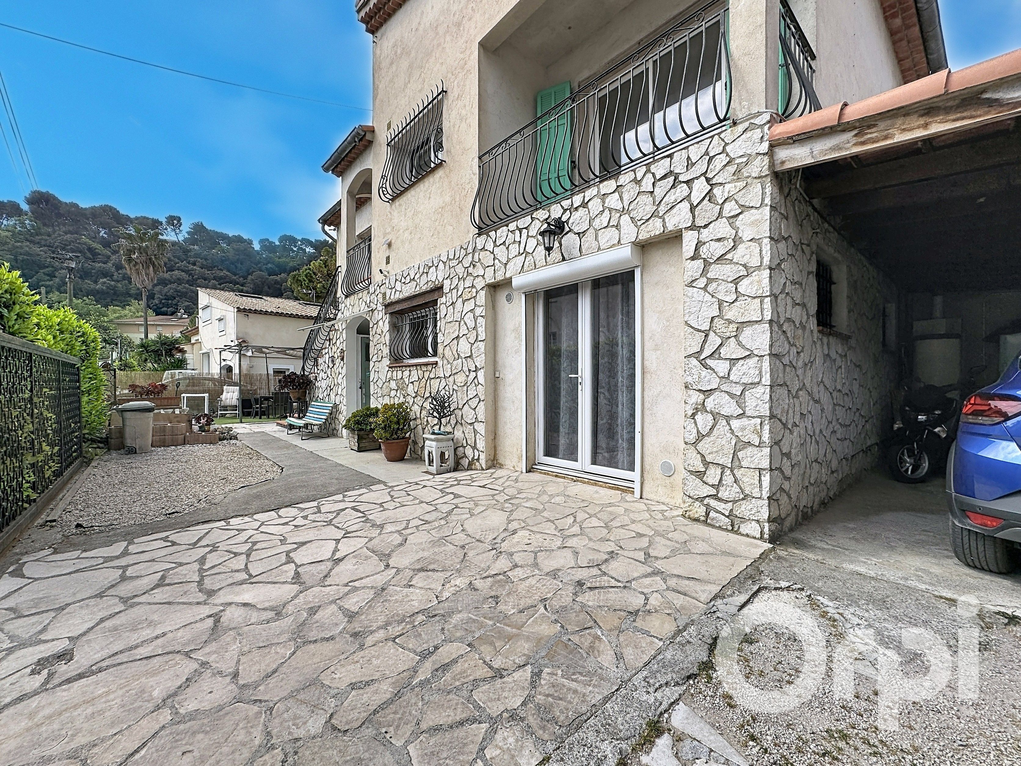 Villa 8 pièces Cagnes-sur-Mer — Le Carré d'Azur