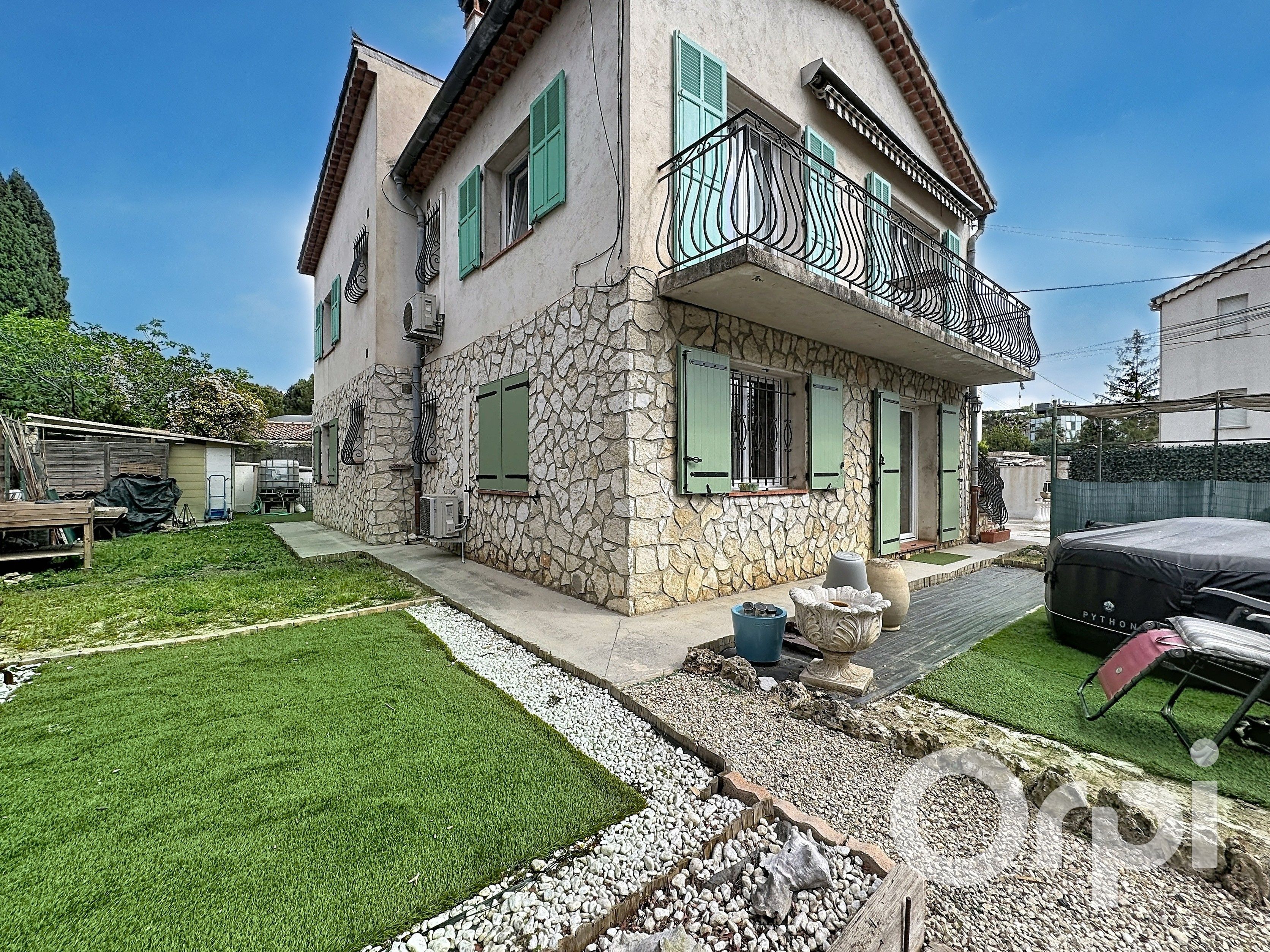 Villa 8 pièces Cagnes-sur-Mer